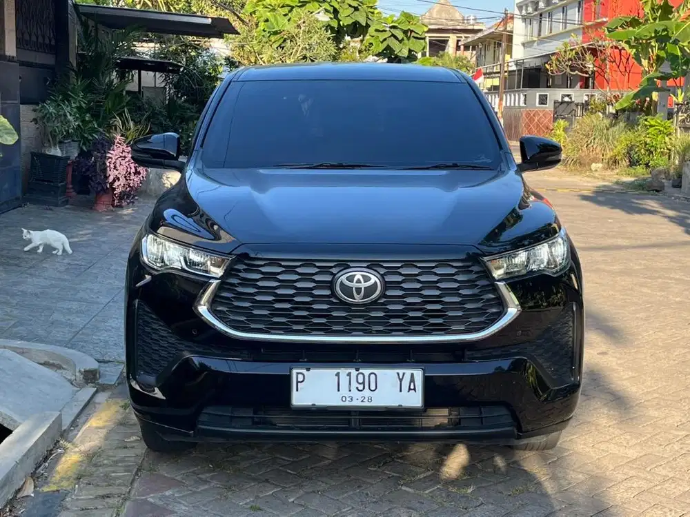 LOW KM 33rb - TOYOTA INNOVA ZENIX BENSIN 2.0 V CVT 2022 MATIC DP MINIM
