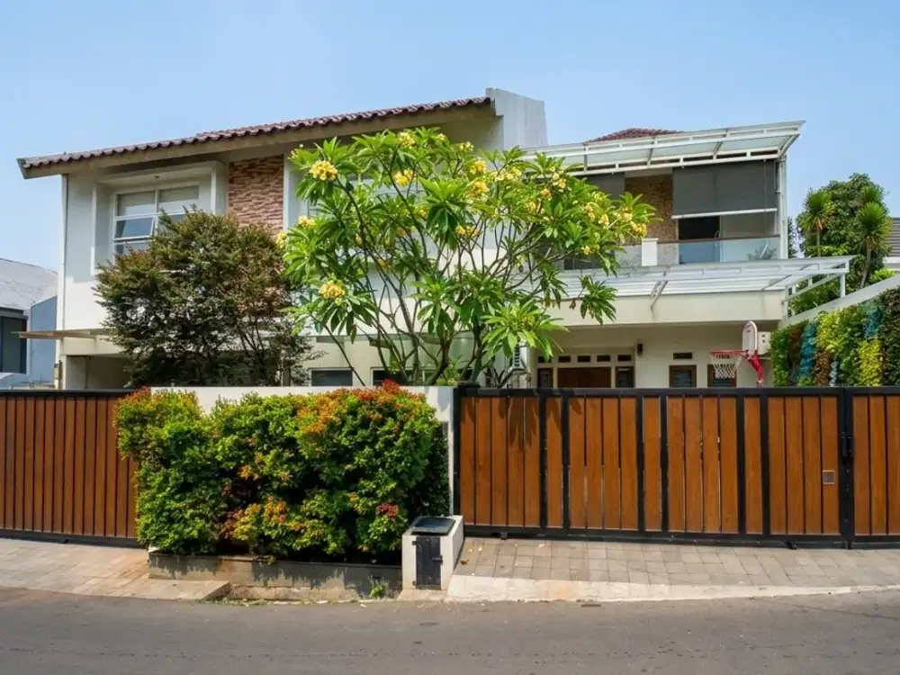 Dijual Rumah Area Bintaro Sektor 2. TANGERANG SELATAN