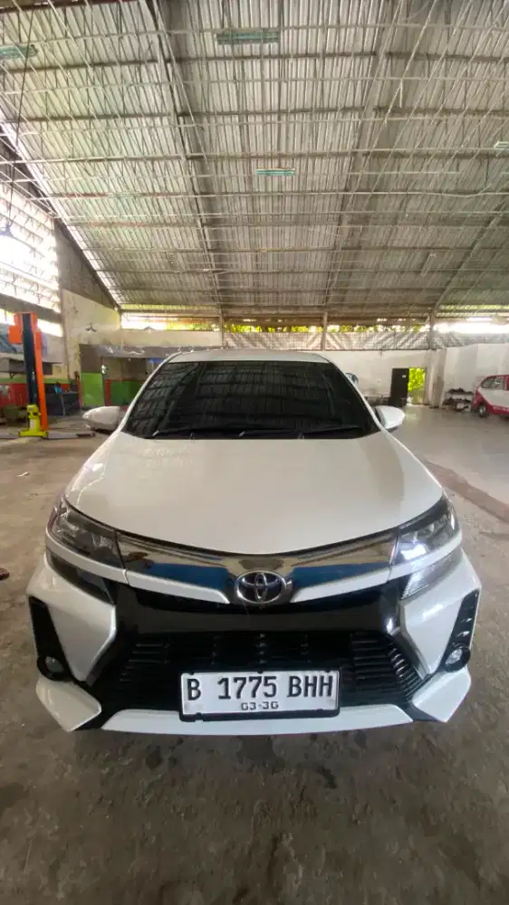 Mobil bekas murah Padang