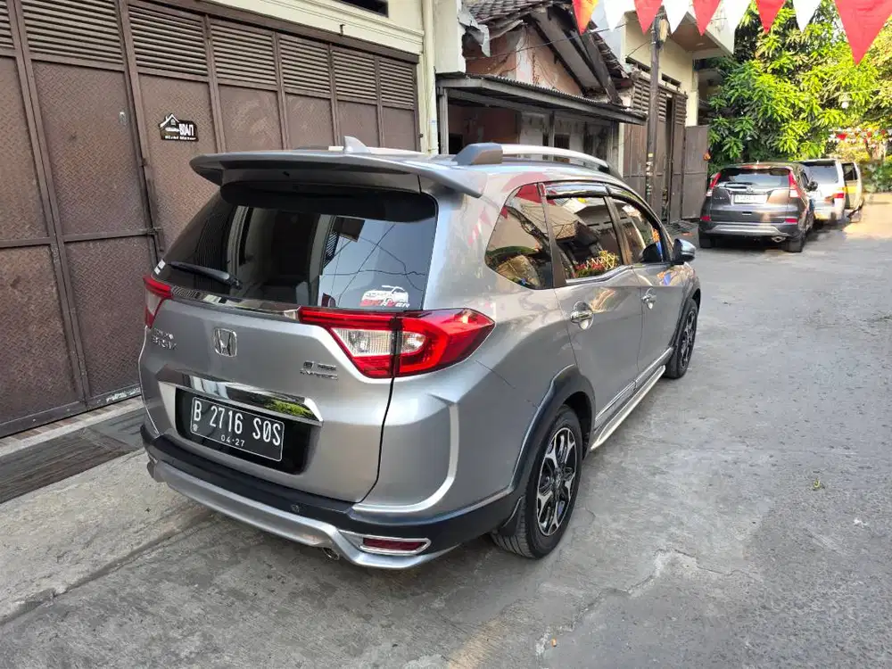 Honda BR-V BRV Prestige CVT Matic AT Tahun 2017 Silver , 2018
