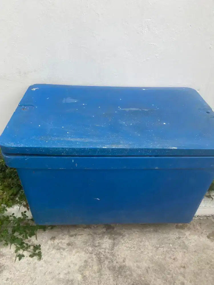 Ice box 350 liter
