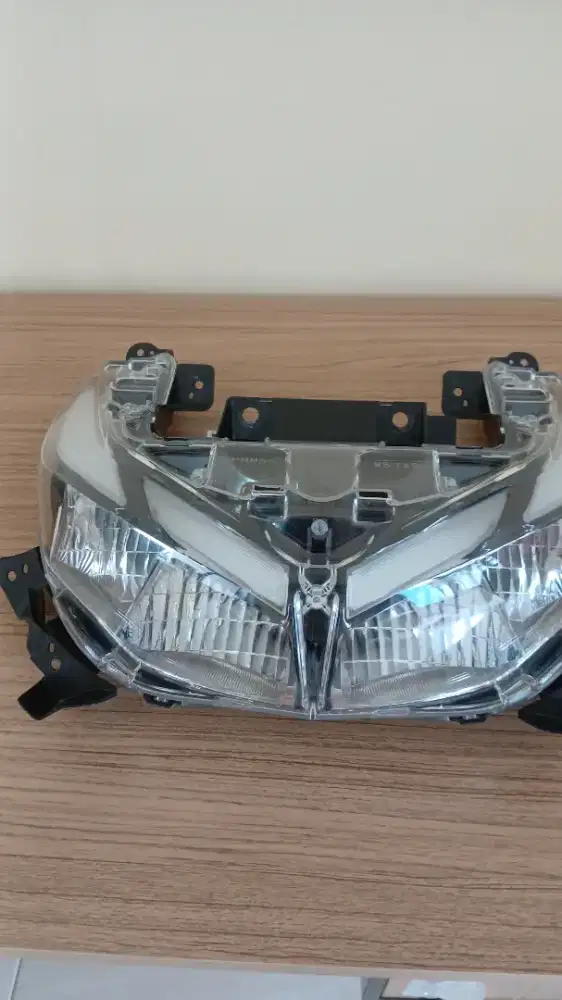 Aerox Reflektor set copotan ori