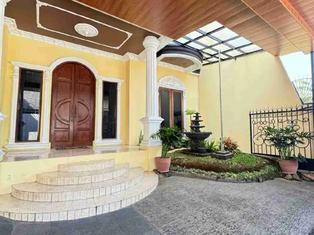 RUMAH 2 LANTAI SHM KODAU JATIMEKAR BEKASI SEMI FURNITUR RAPI SIAP HUNI