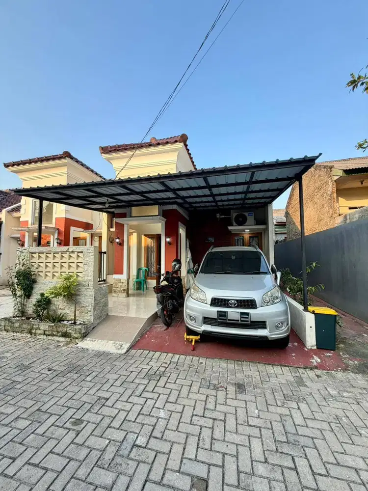 JUAL RUMAH DEKAT DENGAN STASIUN DAN JALAN TOL (NEGO)