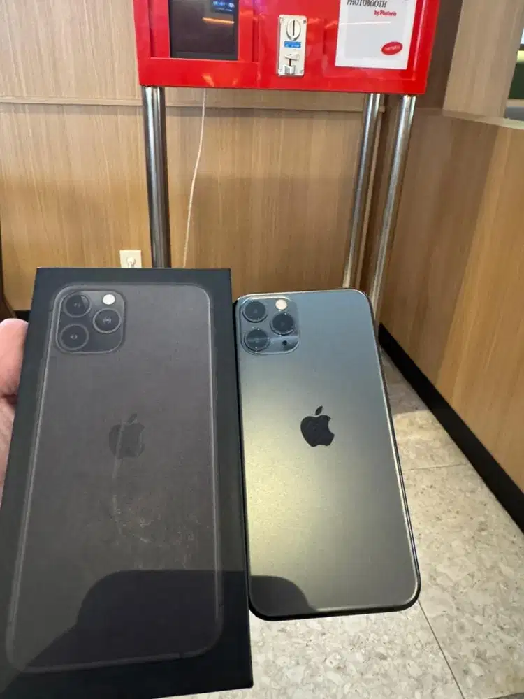 Iphone 11 pro 256gb mesti apple murah