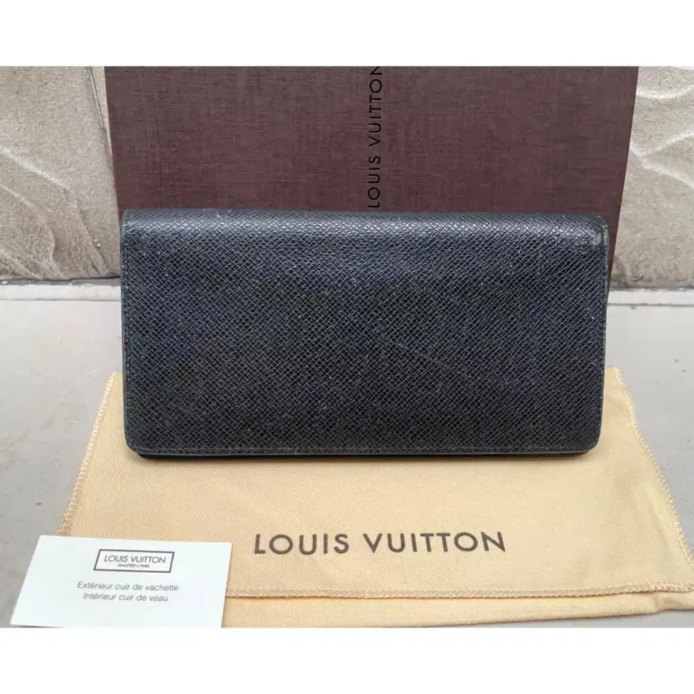 Louis Vuitton Brazza Wallet / PF Long NM Taiga Ardoise (Original)