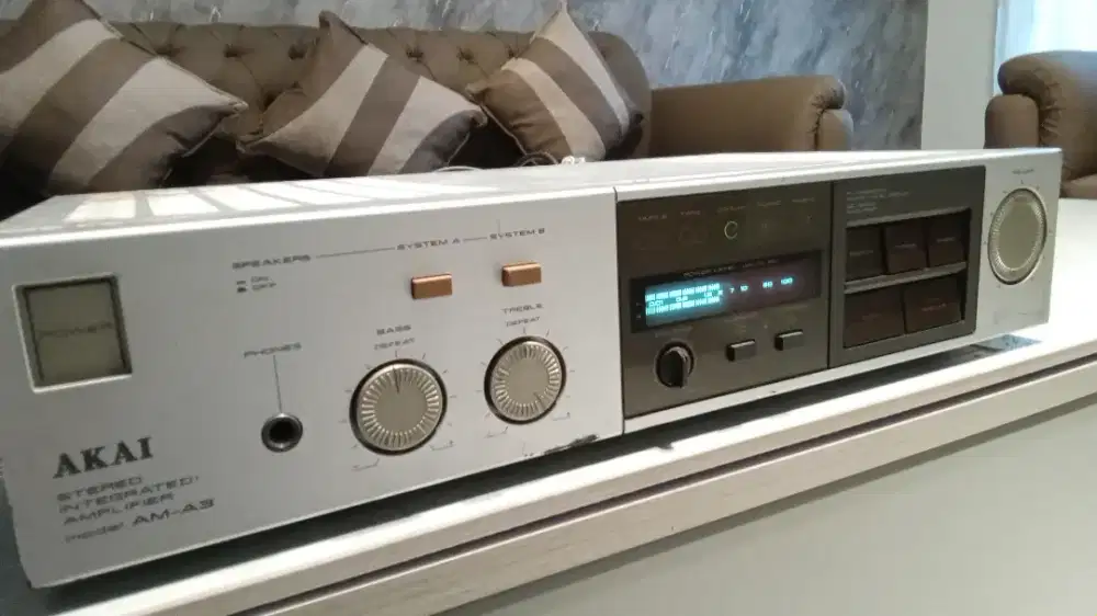 Amplifier Akai Model AM-A3