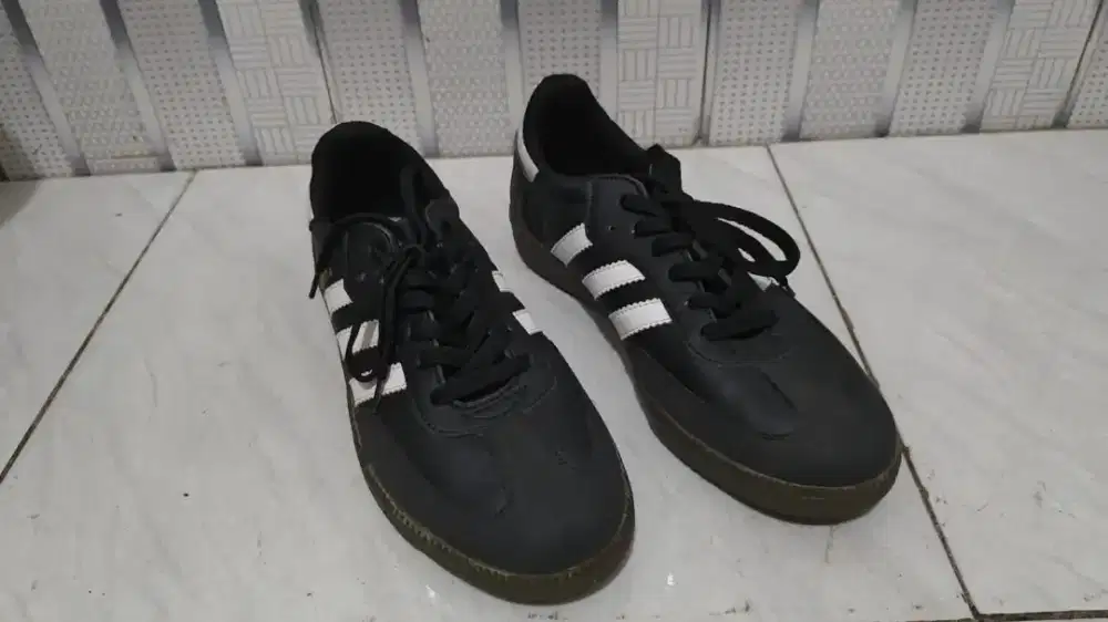 Sepatu Adidas Samba Second (tanpa kardus)
