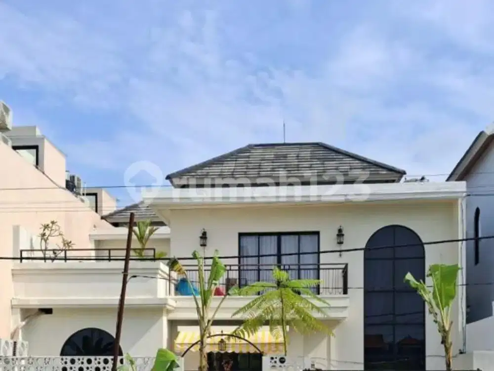 Villa 9 Kamar Tidur di Pererenan Investasi Jangka Panjang