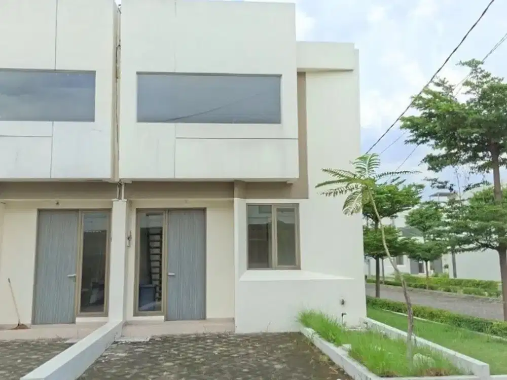 Disewakan Rumah Posisi Hook Ada Mezzanine di Sedati Sidoarjo