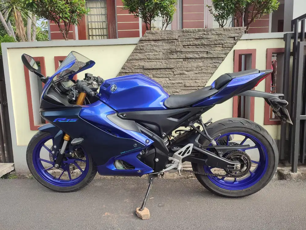#JUAL R15 V4 TAHUN 2022