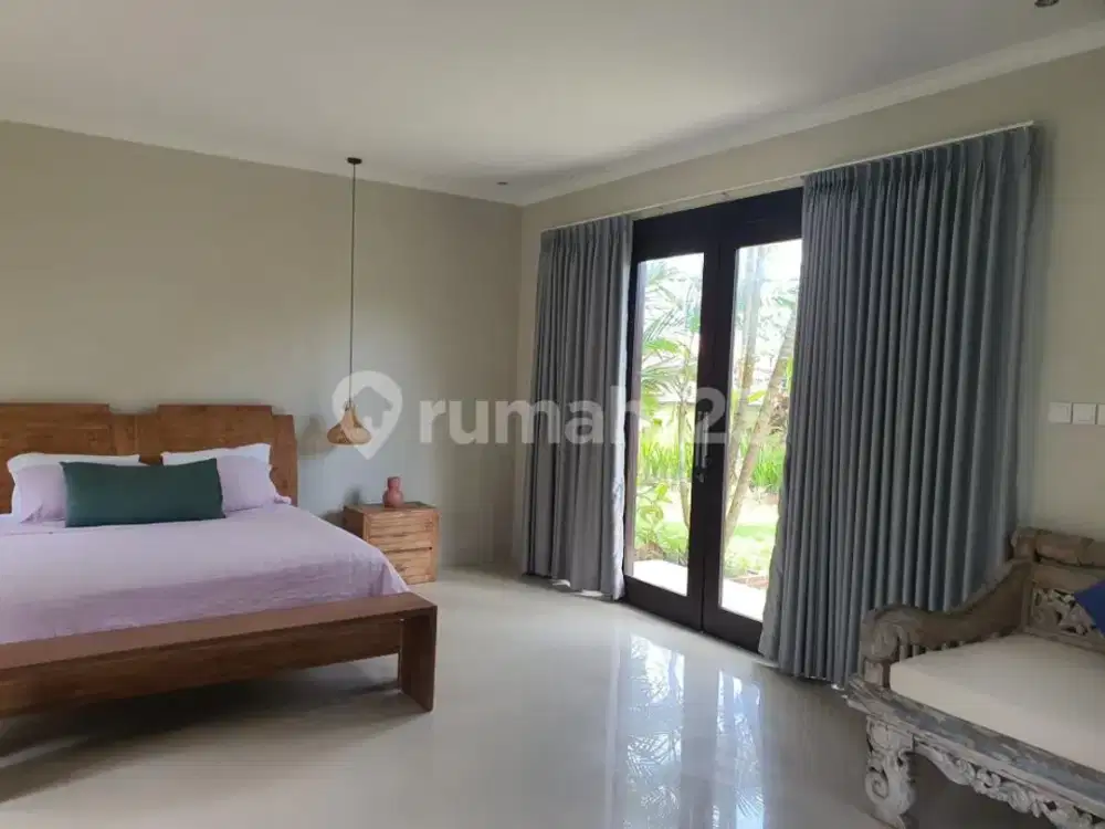 Villa Baru Pantai Cemagi 15M Seharga Tanah Kosong
