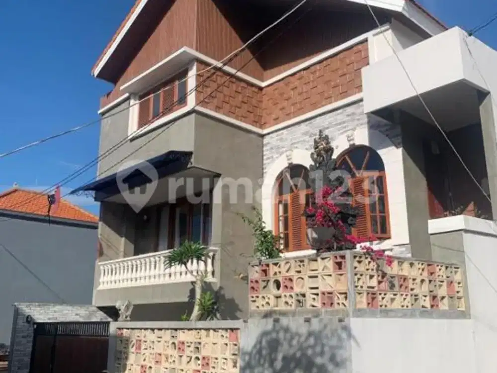 Rumah Lantai 2 Area Jalan Gunung Soputan Denpasar Barat