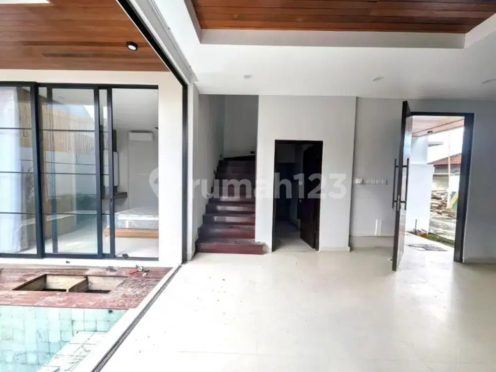 Villa Brand New Modern Tropical Minimalis Area Padonan Canggu