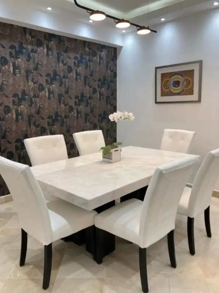 Meja makan - terima tukar tambah meja makan