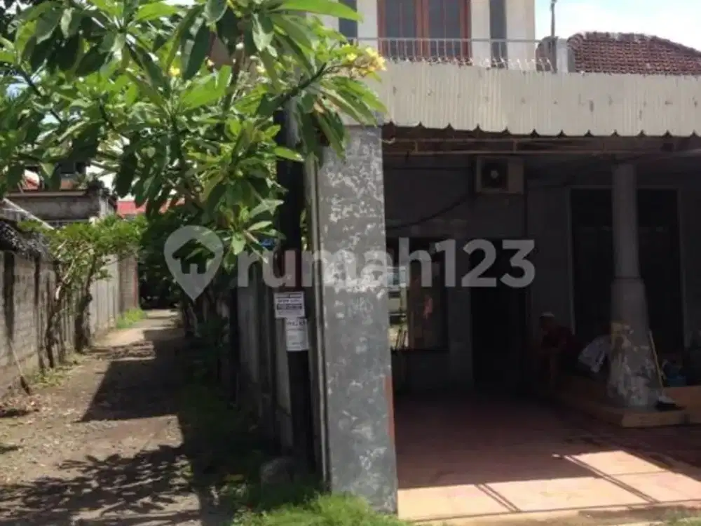 Rumah Super Besar 3 Are 6 Kamar Cocok untuk Hunian atau Investasi