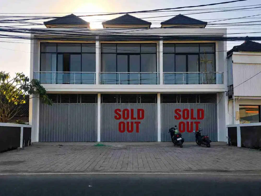 Dijual Ruko Moden Lantai 3 Lokasi strategis ditengah perkotaan ada Rooftopnya sangat cocok untuk Bisnis.
