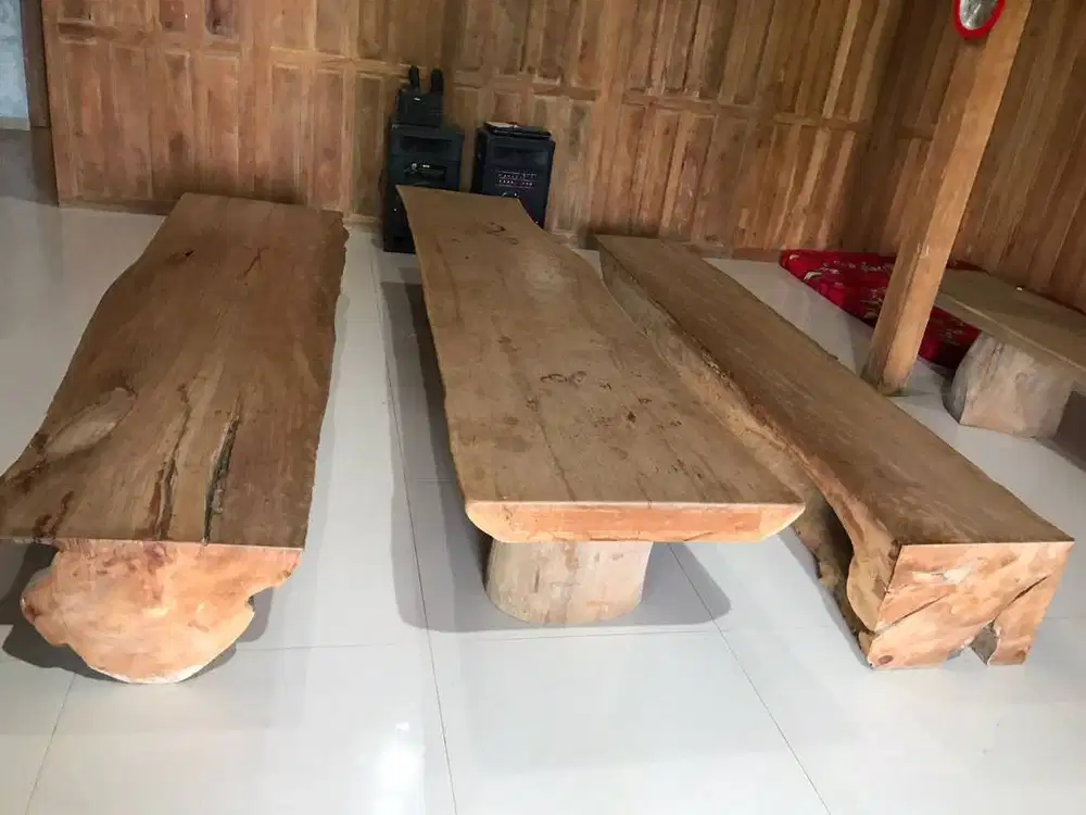 meja kayu jati cocok untuk cafe