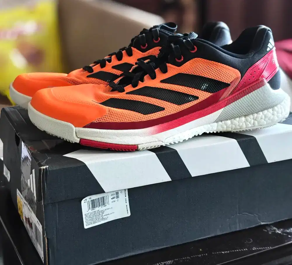 sepatu Padel Adidas Boost