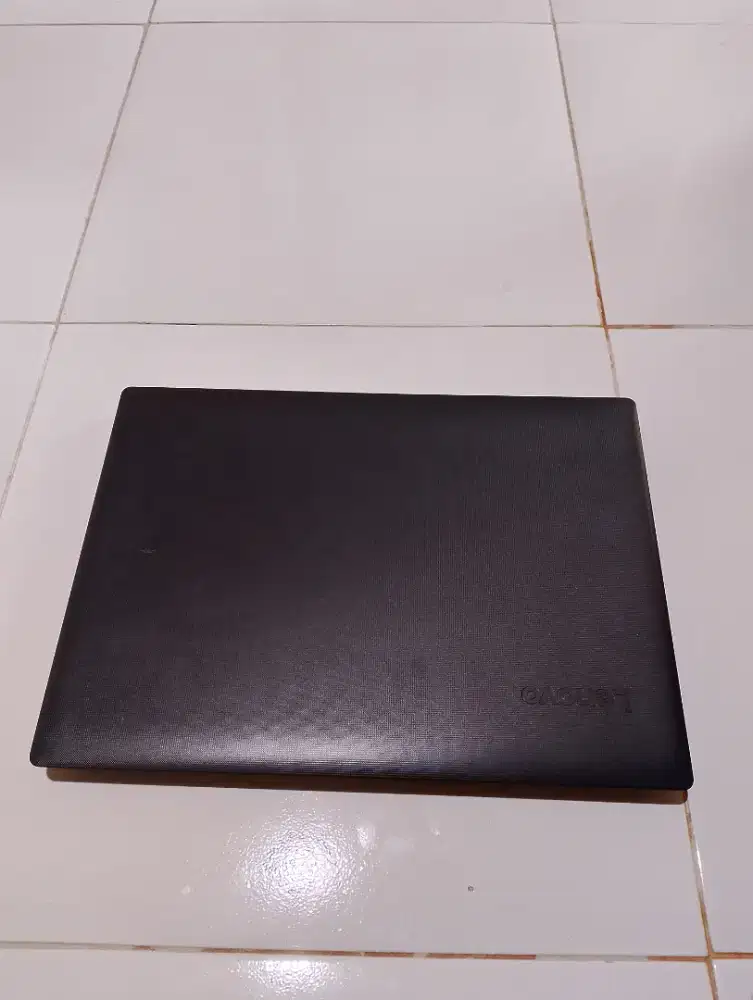 Laptop Lenovo IdeaPad 130-14AST – Cocok untuk Kerja & Kuliah