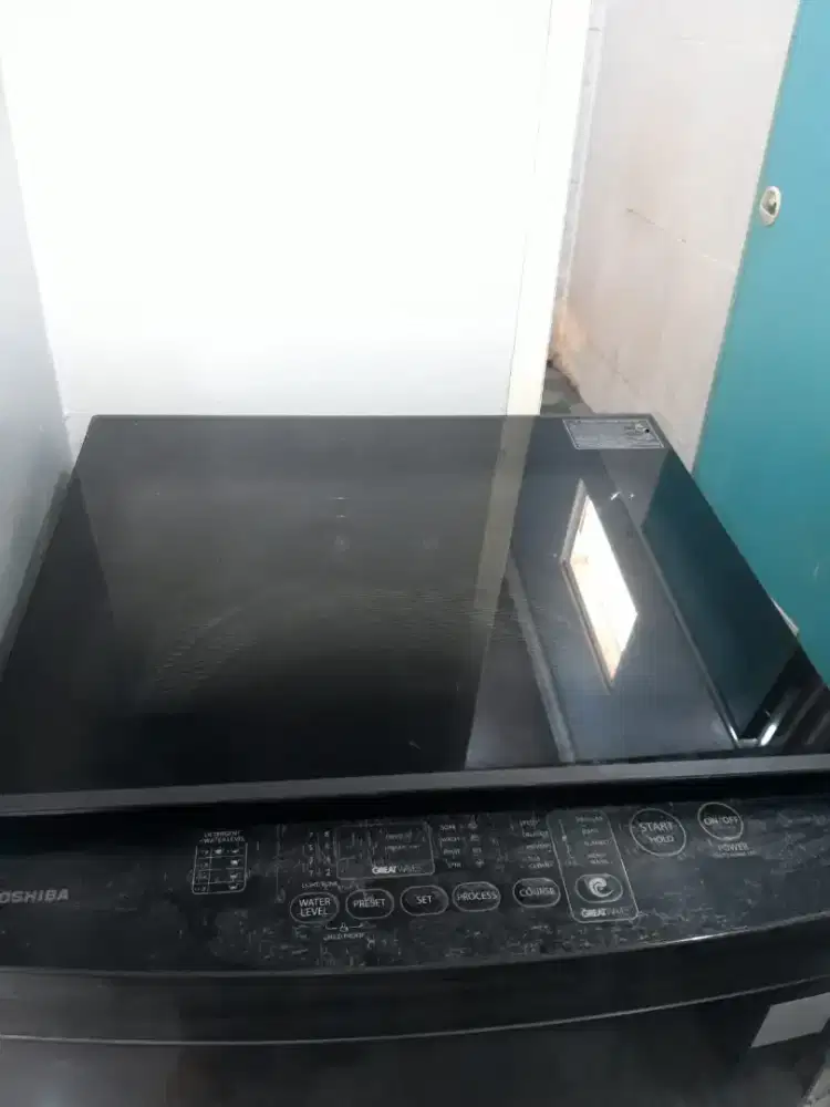 Mesin cuci Toshiba aw-m900dn