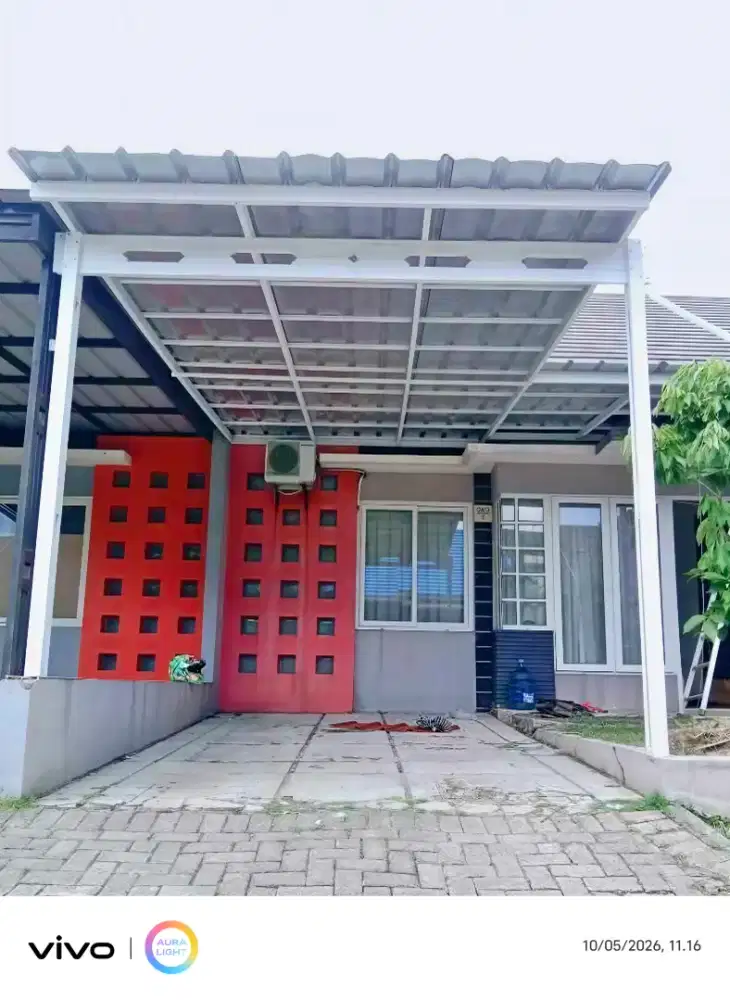 Kanopi baja ringan dan garasi