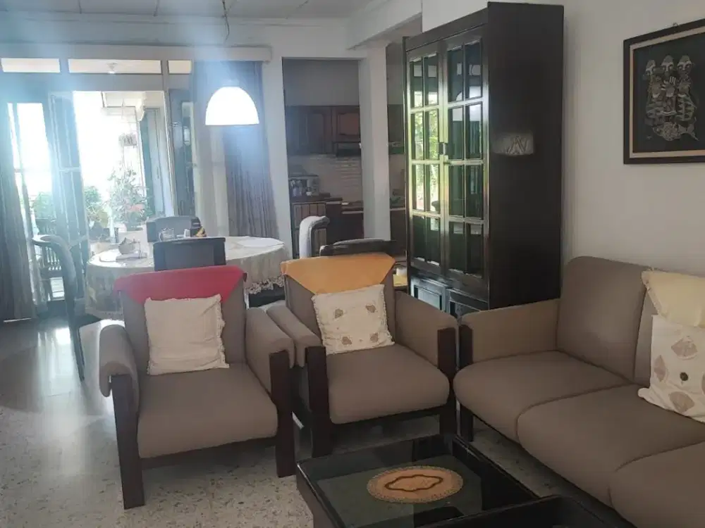 Dijual rumah siap huni lingkungan nyaman dan tenang di Bukit Dago Selatan, Bandung