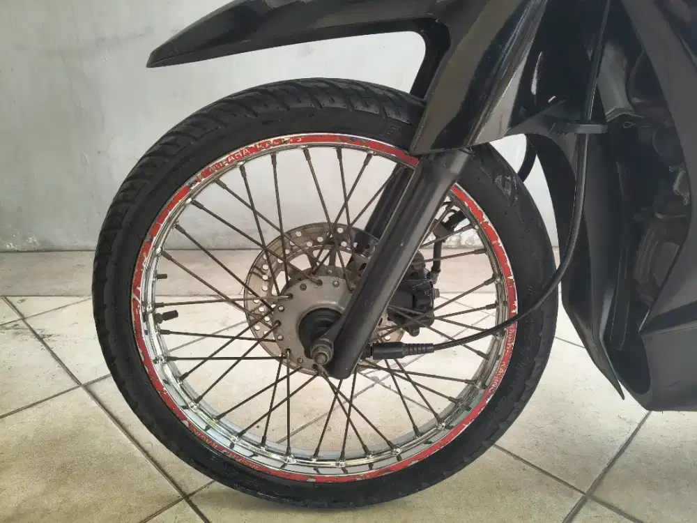 Velg Jari Jari Vega zr sama Ban