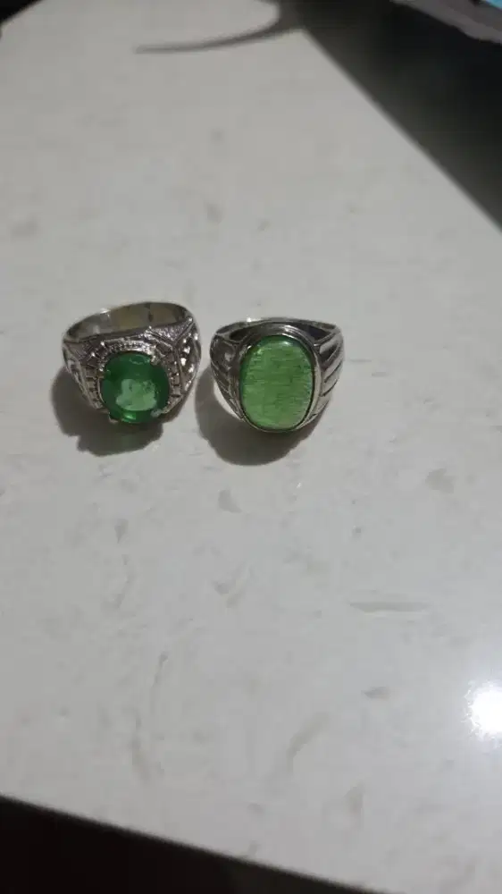 Cincin batu zamrud kalimantan