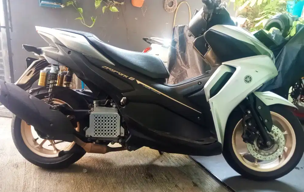 Yamaha aerox tipe ABS tahun 2021