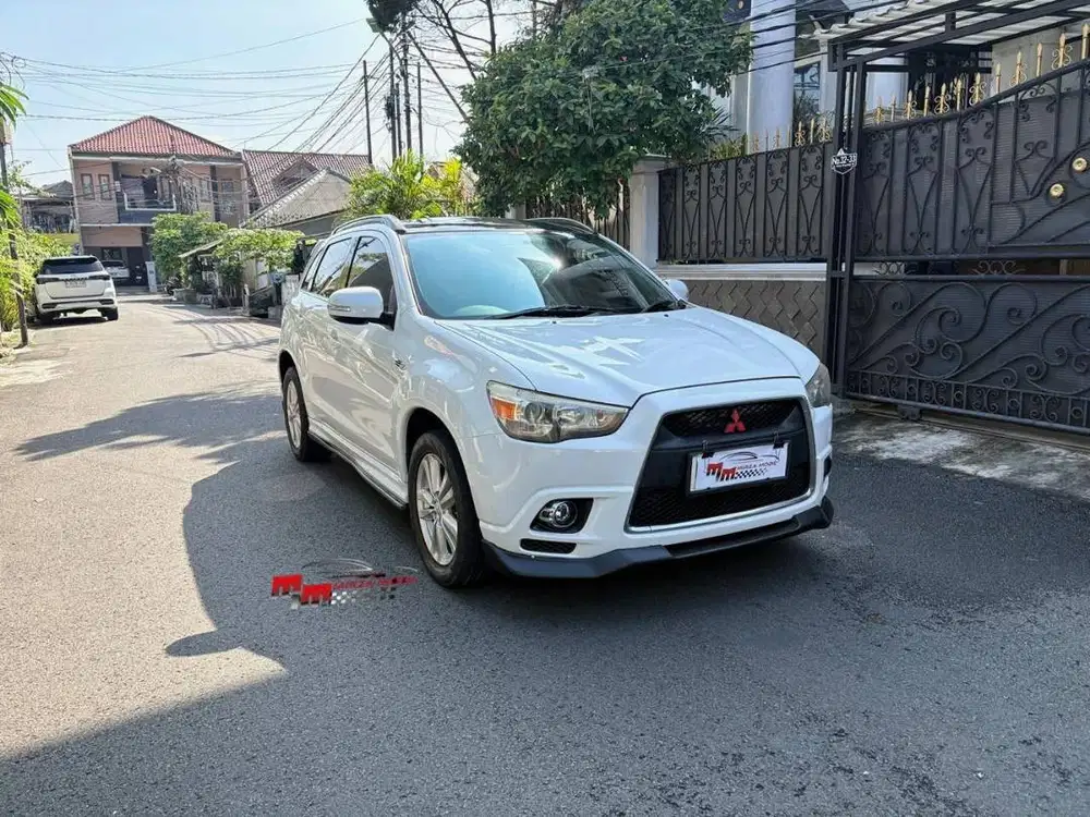 Mitsubishi Outlander Sport PX 2.0 AT 2013 Putih Mutiara