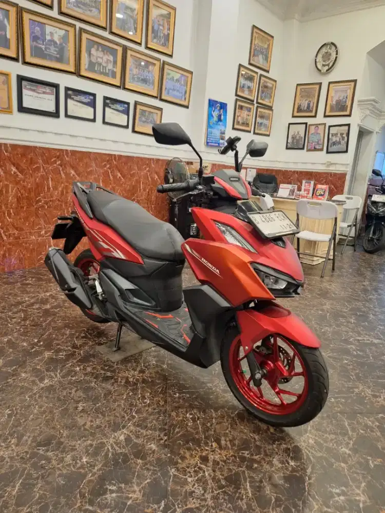 DP 1.5JT HONDA VARIO 160CC TH 2024 RUMAH KONTRAK BISA KREDIT