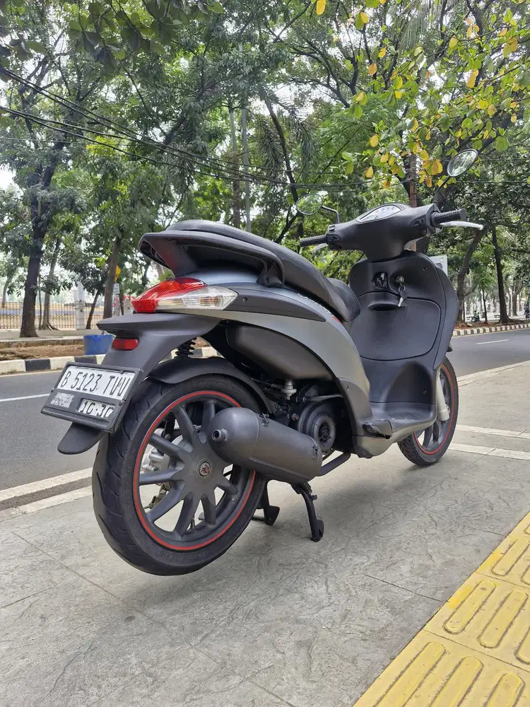 DIJUAL CASH PIAGGIO LIBERTY S THN 2013 PJK IDUP SIAP PAKAI