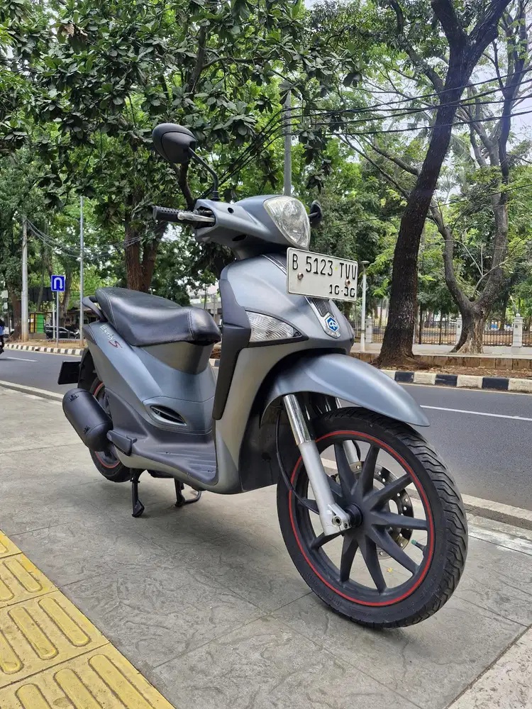 DIJUAL CASH PIAGGIO LIBERTY S THN 2013 PJK IDUP SIAP PAKAI
