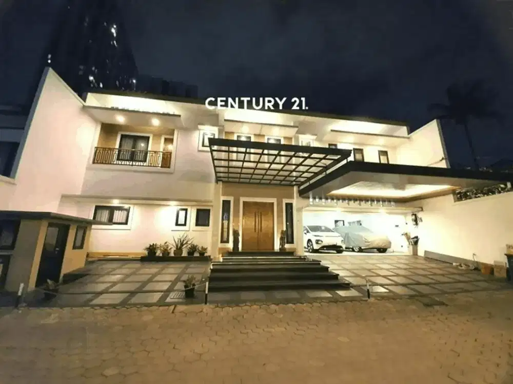 Di Jual Rumah 3 Lantai Dengan Kolam Renang Di Kemang 10169