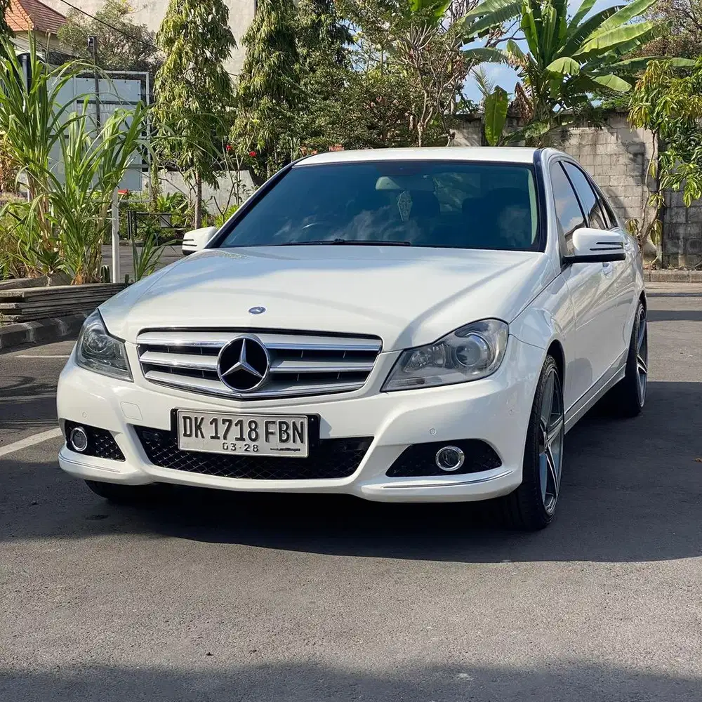 Mercy C200 W204 2.0 AT - 2013