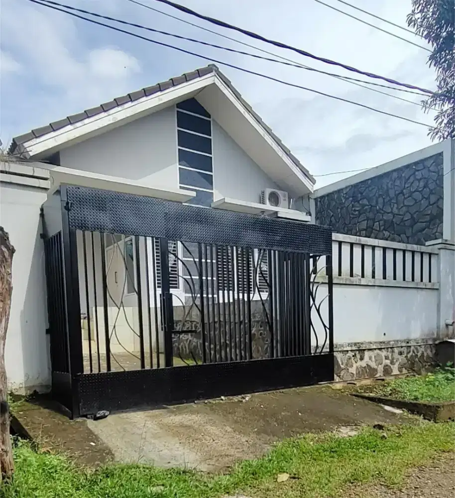Rumah di sewa atau kontrakan semi furnished Citayam Depok