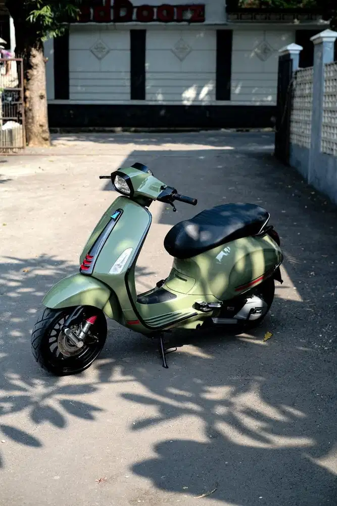 VESPA SPRINT GREEN TENANCE 2023