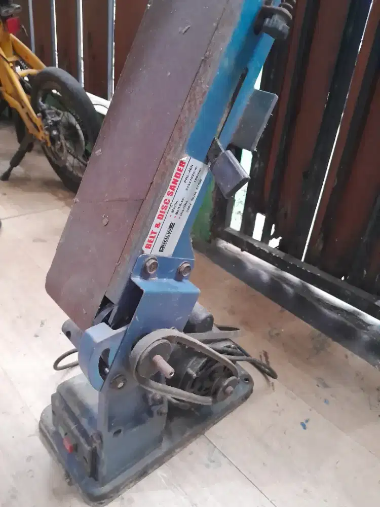 Mesin Amplas/Belt sender