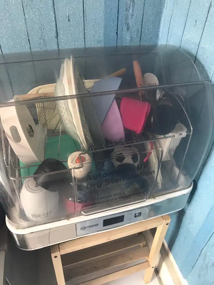 Rak piring automatic