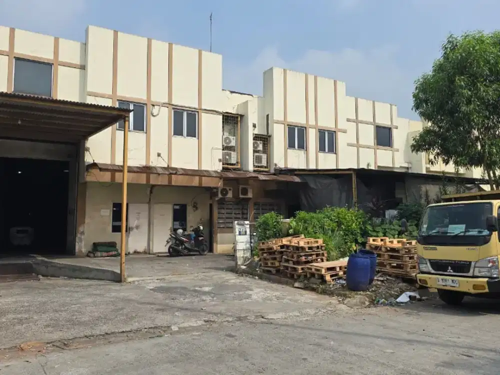 Sewa Gudang Taman Tekno Gandeng 2 Siap Operasional dengan Fasilitas Lengkap