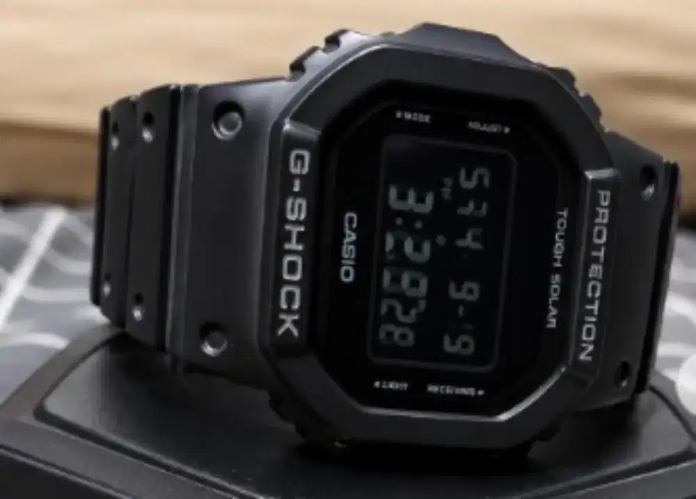 Jam tangan CASIO DB-5600BB