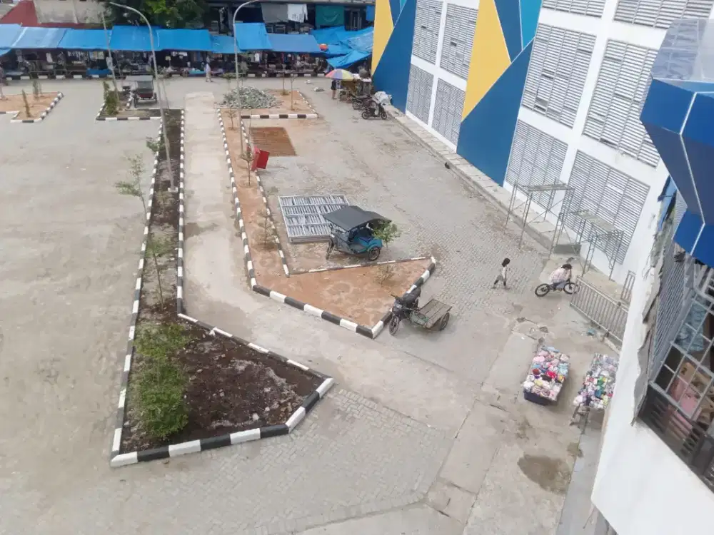 Ahlinya pemasangan paving blok medan
