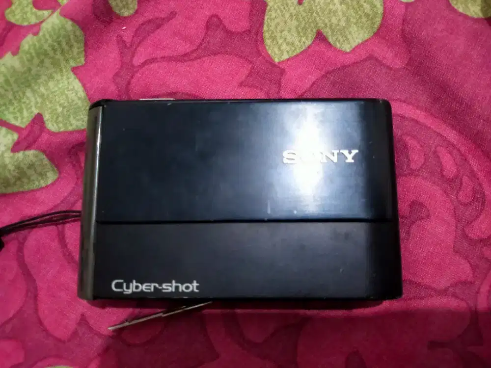 Kamera sony T70 minus