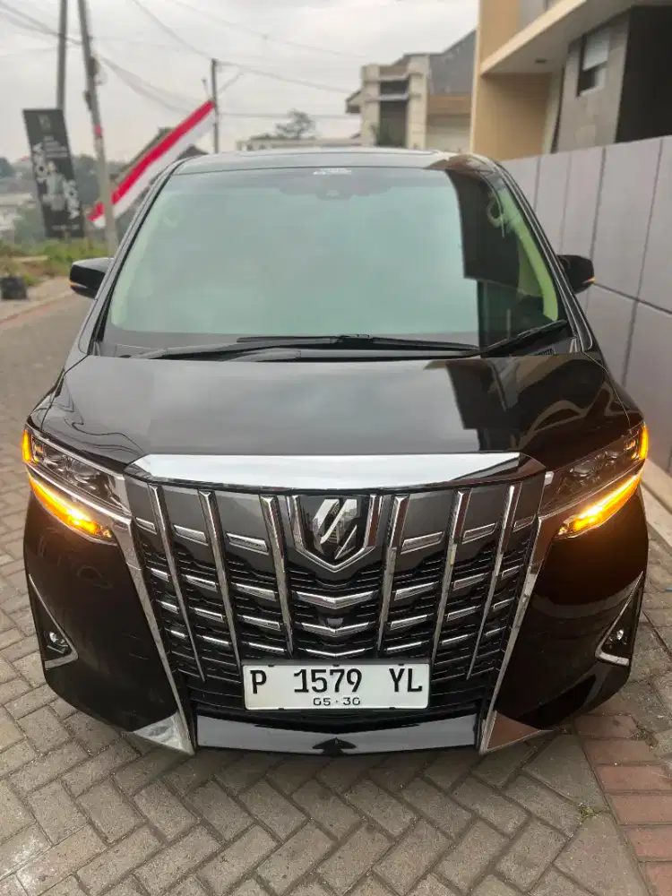ALPHARD 2.5 G ATPM CVT TSS SUPERRRR