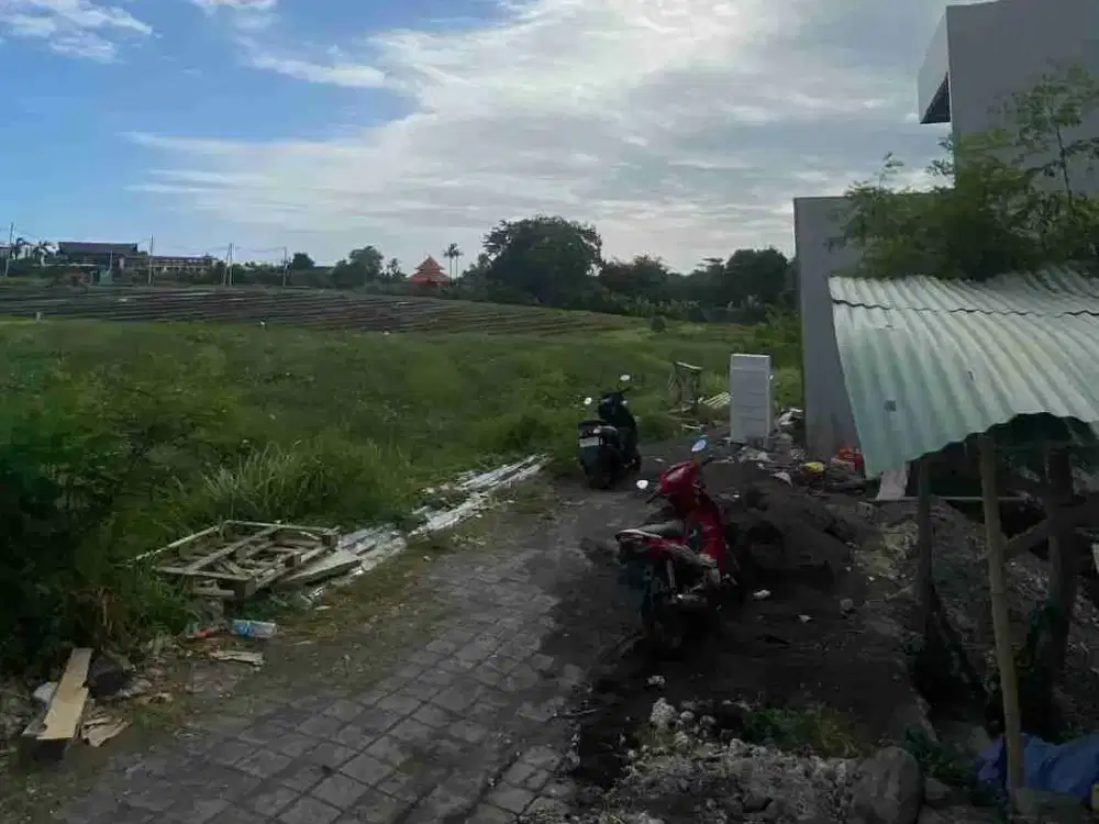 Lahan Langka plot kecil Dekat Pantai mengening zona pariwisata SHM