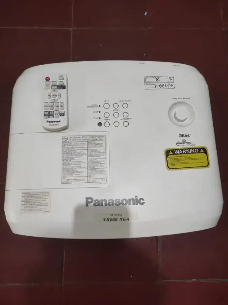 Projector Panasonic PT-VX610 XGA