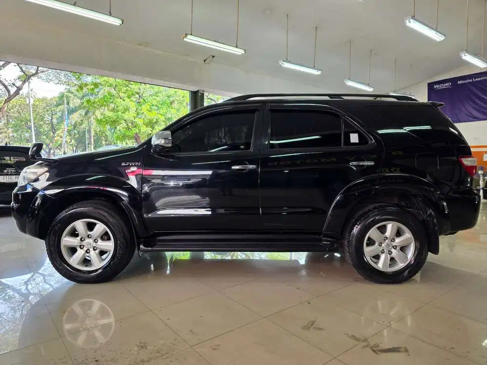 Fortuner 2.7 G Luxury AT 2010 Kondisi Sangat Istimewa Siap Pakai
