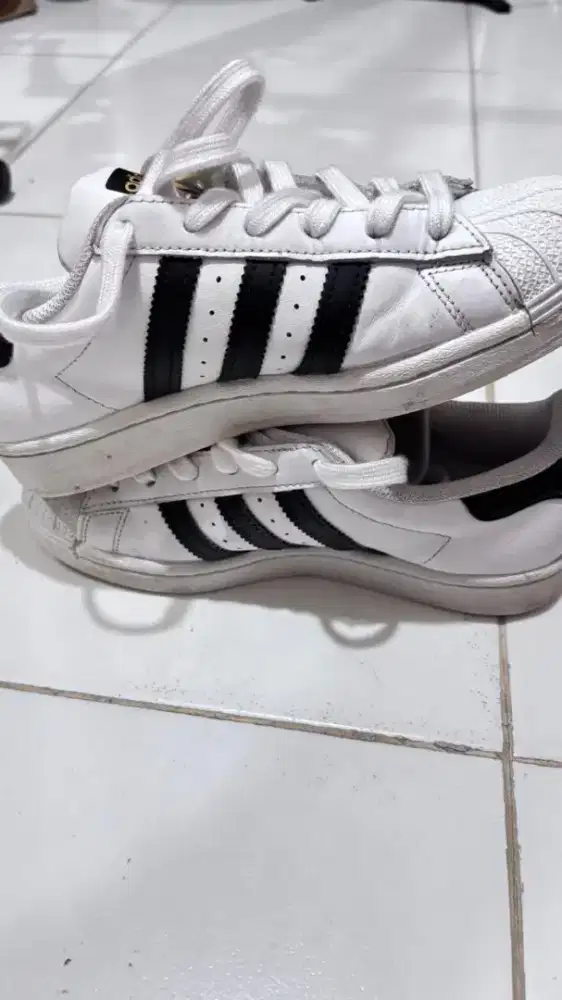 Adidas Superstar