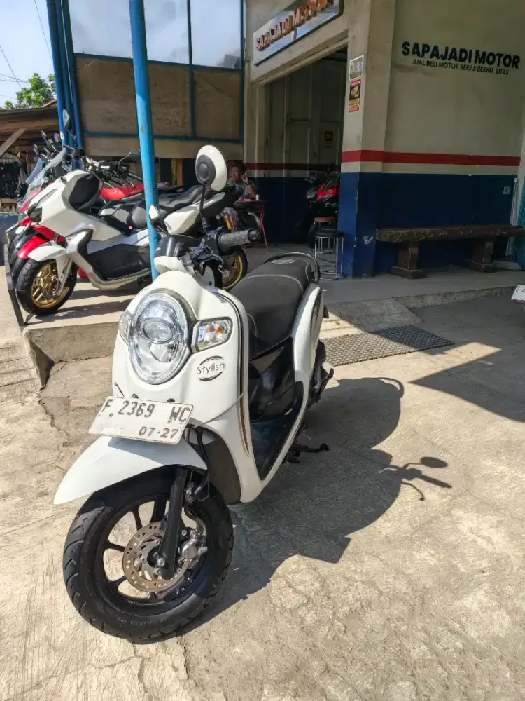 HONDA SCOOPY STYLISH ESP 2017